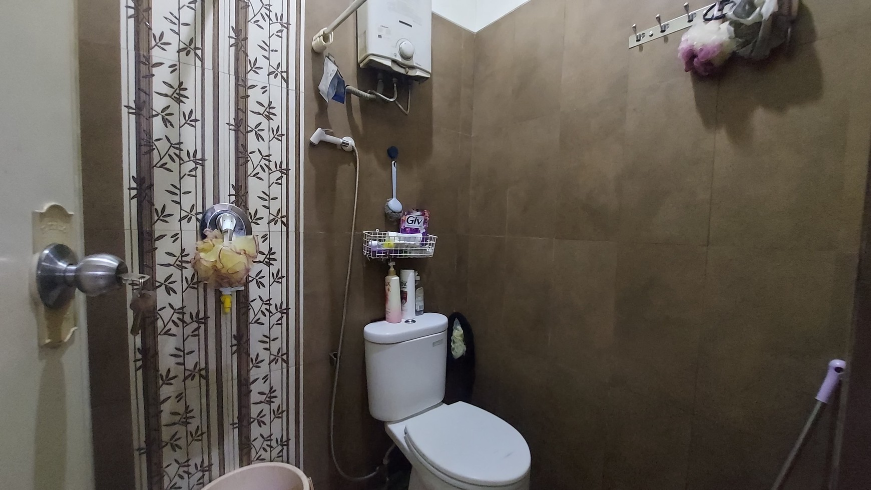 Rumah Minimalis Nyaman di Perumahan Grand Residences Pondok Cabe