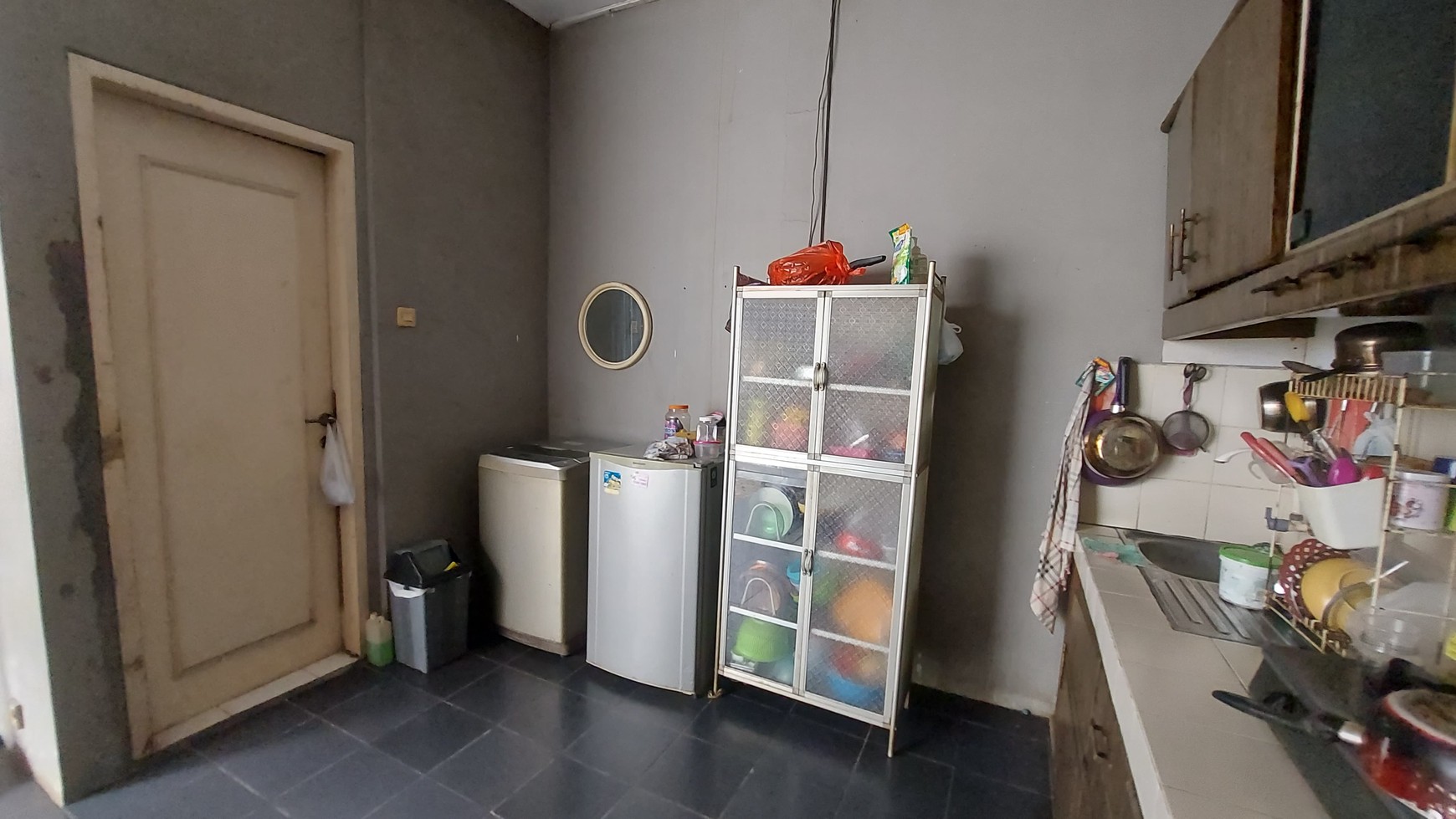 Rumah Minimalis Nyaman di Perumahan Grand Residences Pondok Cabe