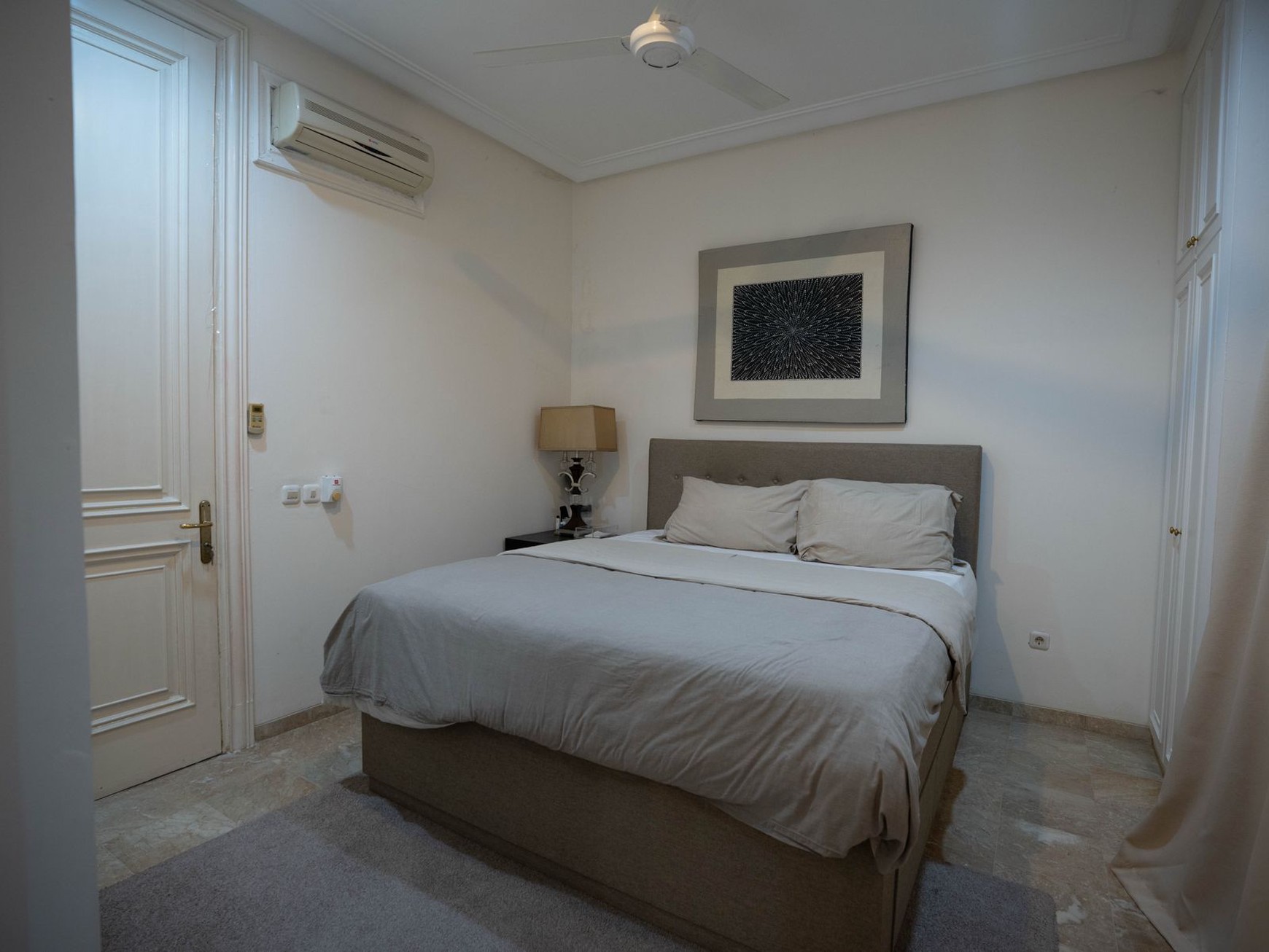 Rumah Elegant 1 Lantai Full Furnished di Kemang Lokasi Strategis dan Lingkungan Eksklusif