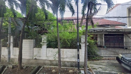 Dijual Rumah 2 lantai di Jl Jemur Andayani Surabaya
