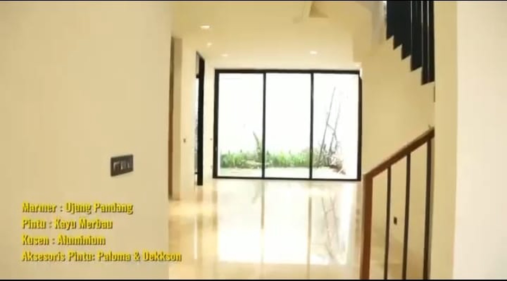 Rumah Baru 3 Lantai di Kawasan Elit Kemang Jakarta