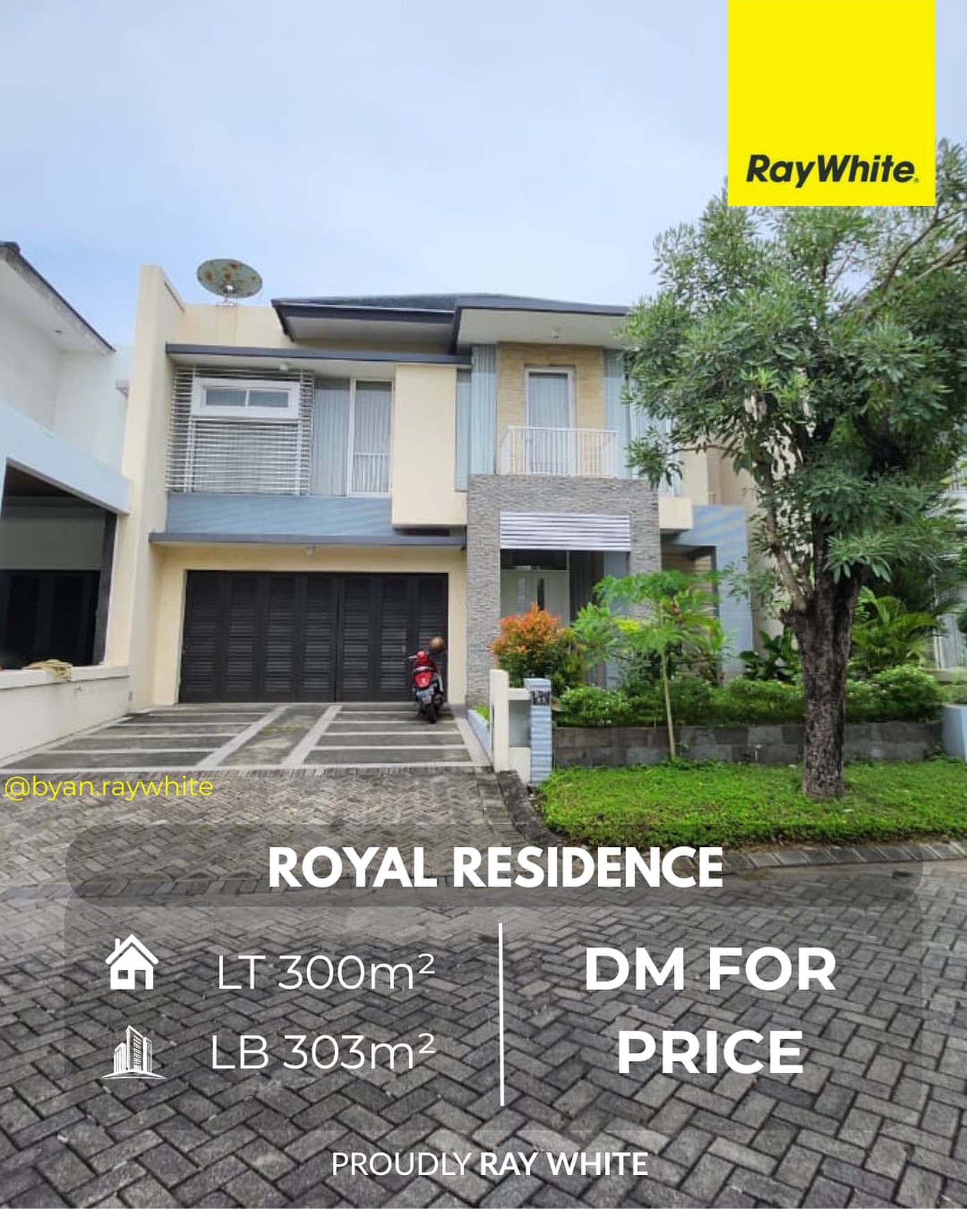 Dijual Rumah Plus Kolam Renang - Royal Residence (Wiyung)