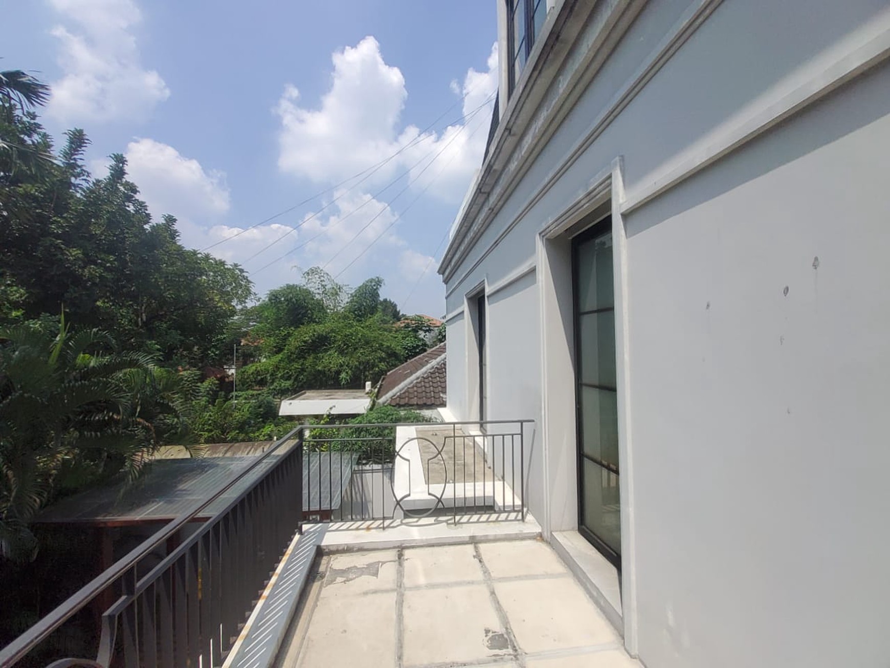 Rumah Cluster Siap Huni 3 Lantai Area Kemang Jakarta Selatan