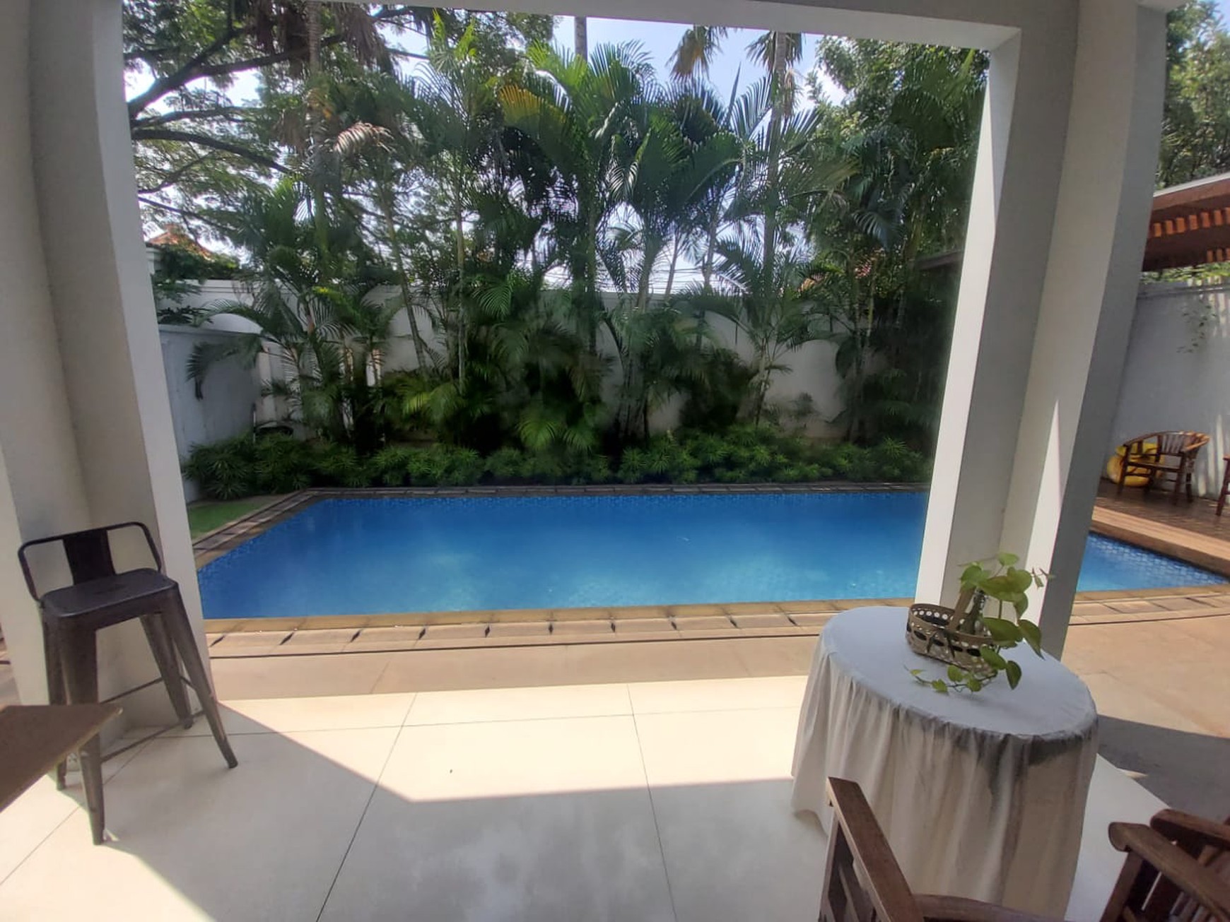 Rumah Cluster Siap Huni 3 Lantai Area Kemang Jakarta Selatan