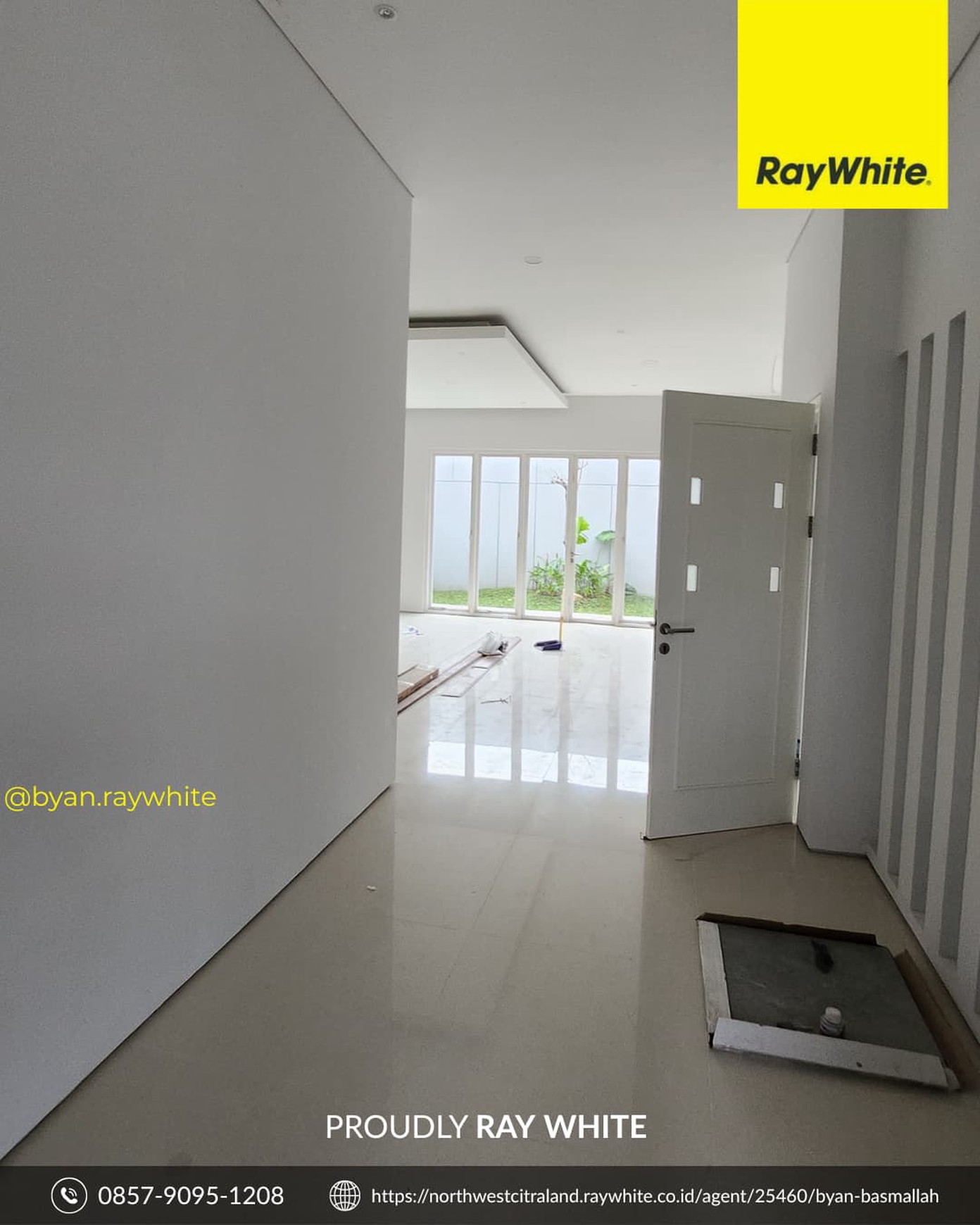 DIJUAL RUMAH MINIMALIS DESIGN - ROYAL RESIDENCE