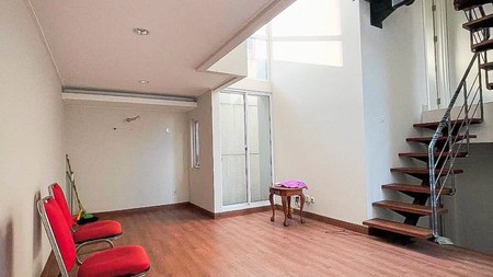Rumah 3 Lantai Mewah Siap Huni dengan Hunian Nyaman @Bintaro Sektor 7