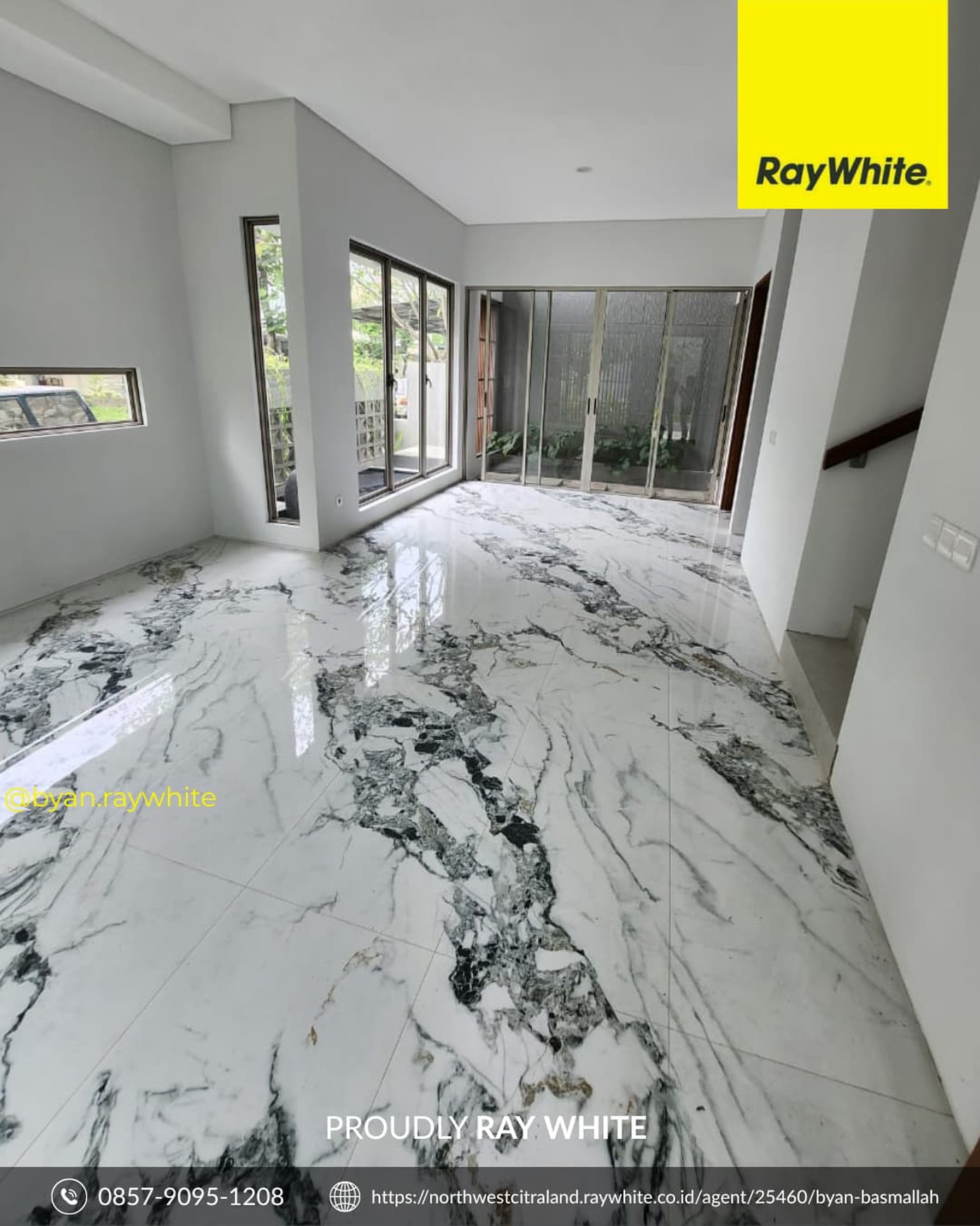 DIJUAL RUMAH BARU MODERN DESIGN - ROYAL RESIDENCE (HOOK)