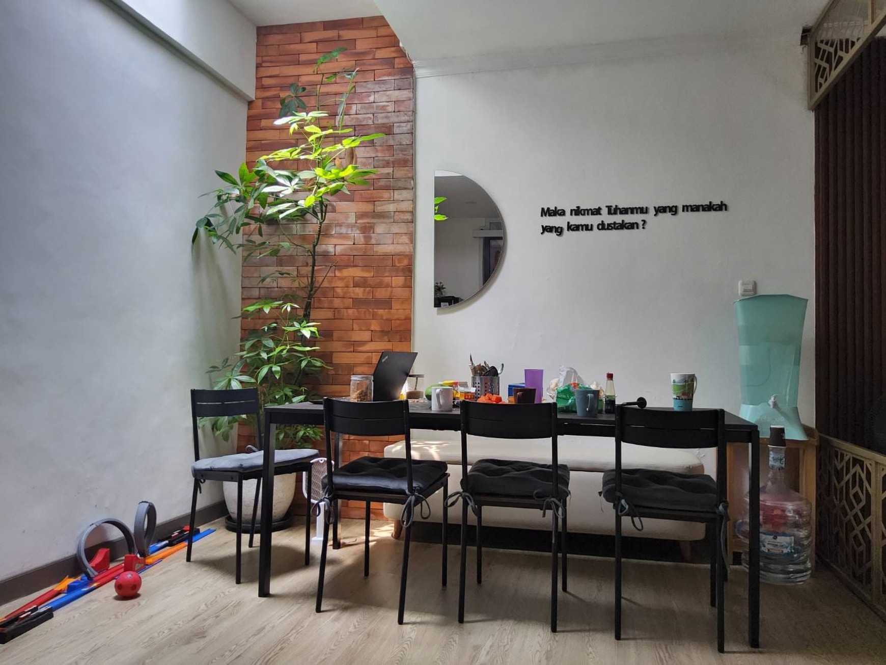 Rumah Baru Renovasi di Legenda Wisata Hunian Nyaman dan Strategis