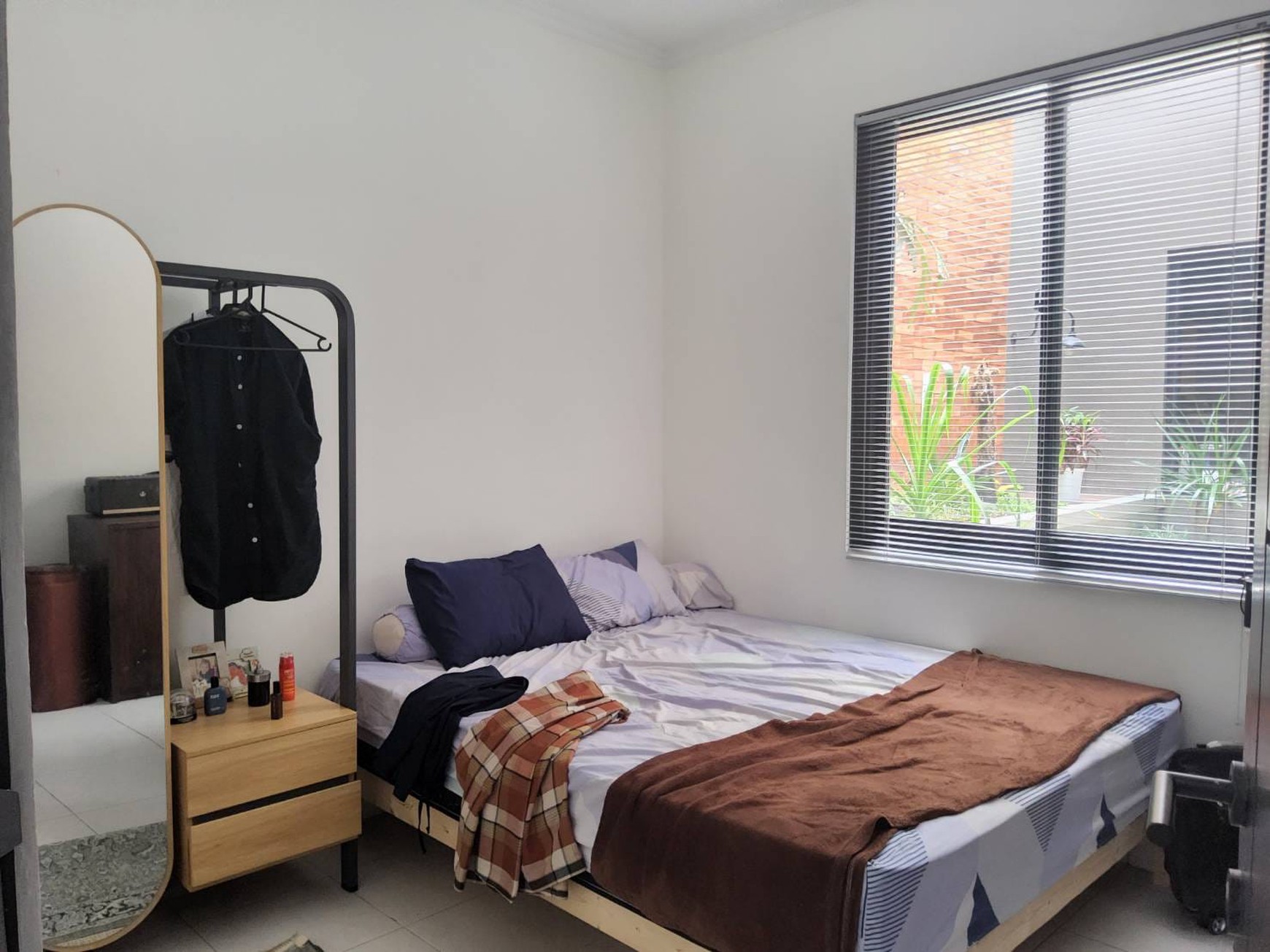 Rumah Baru Renovasi di Legenda Wisata Hunian Nyaman dan Strategis