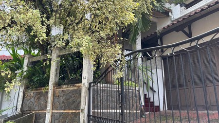 Dijual Rumah di Cinere