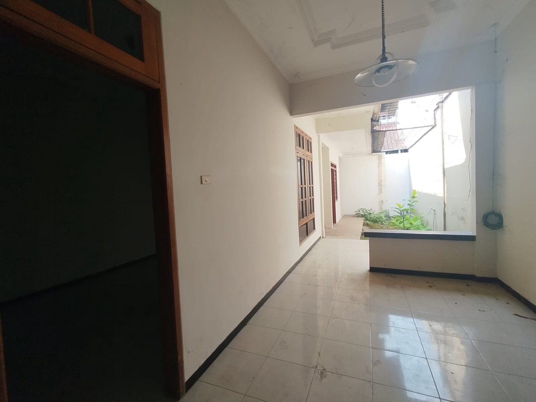 Disewakan Rumah Tinggal Lokasi Dekat Pasar Kolombo