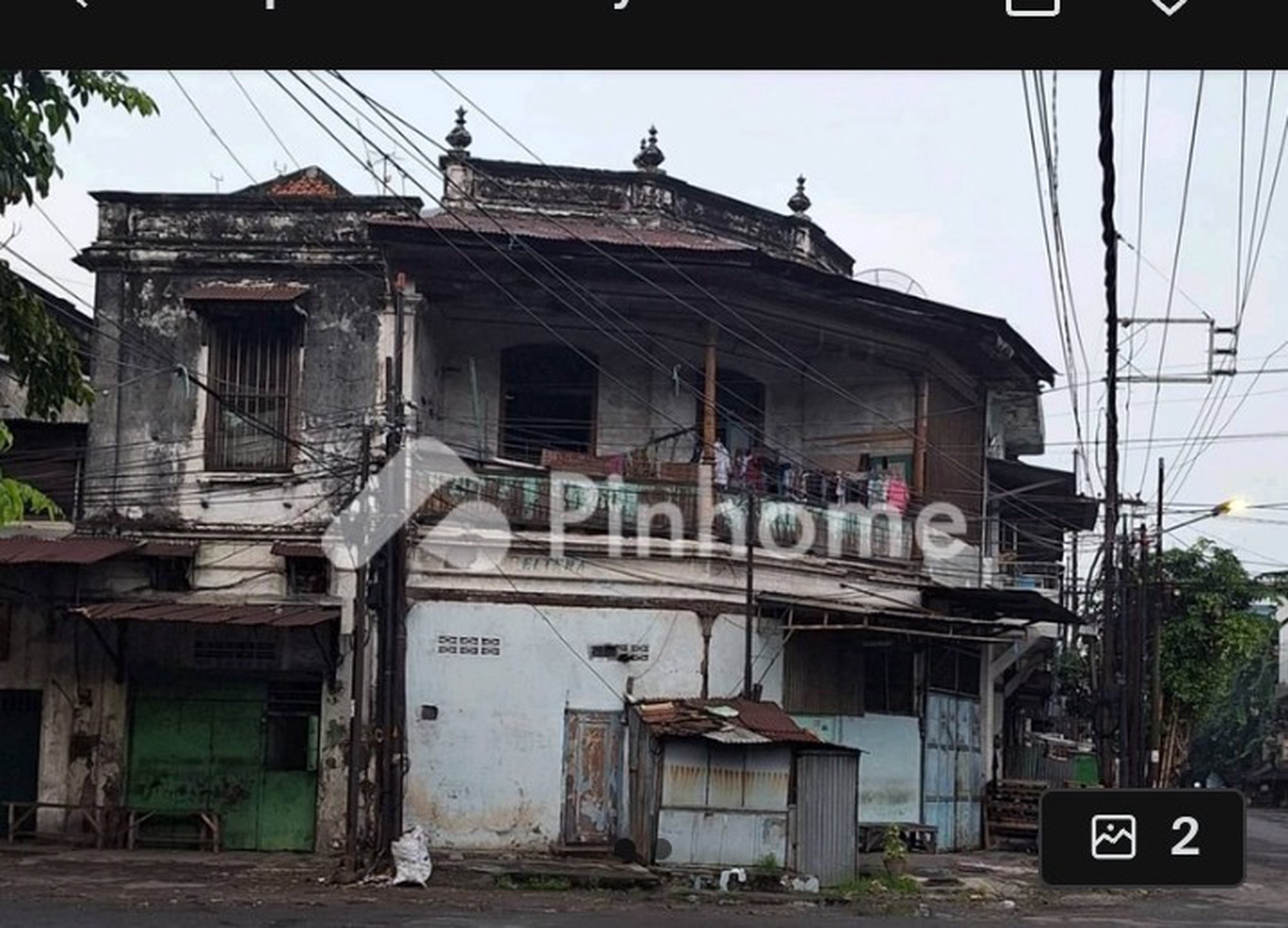 Dijual rumah di Pasar Atom
