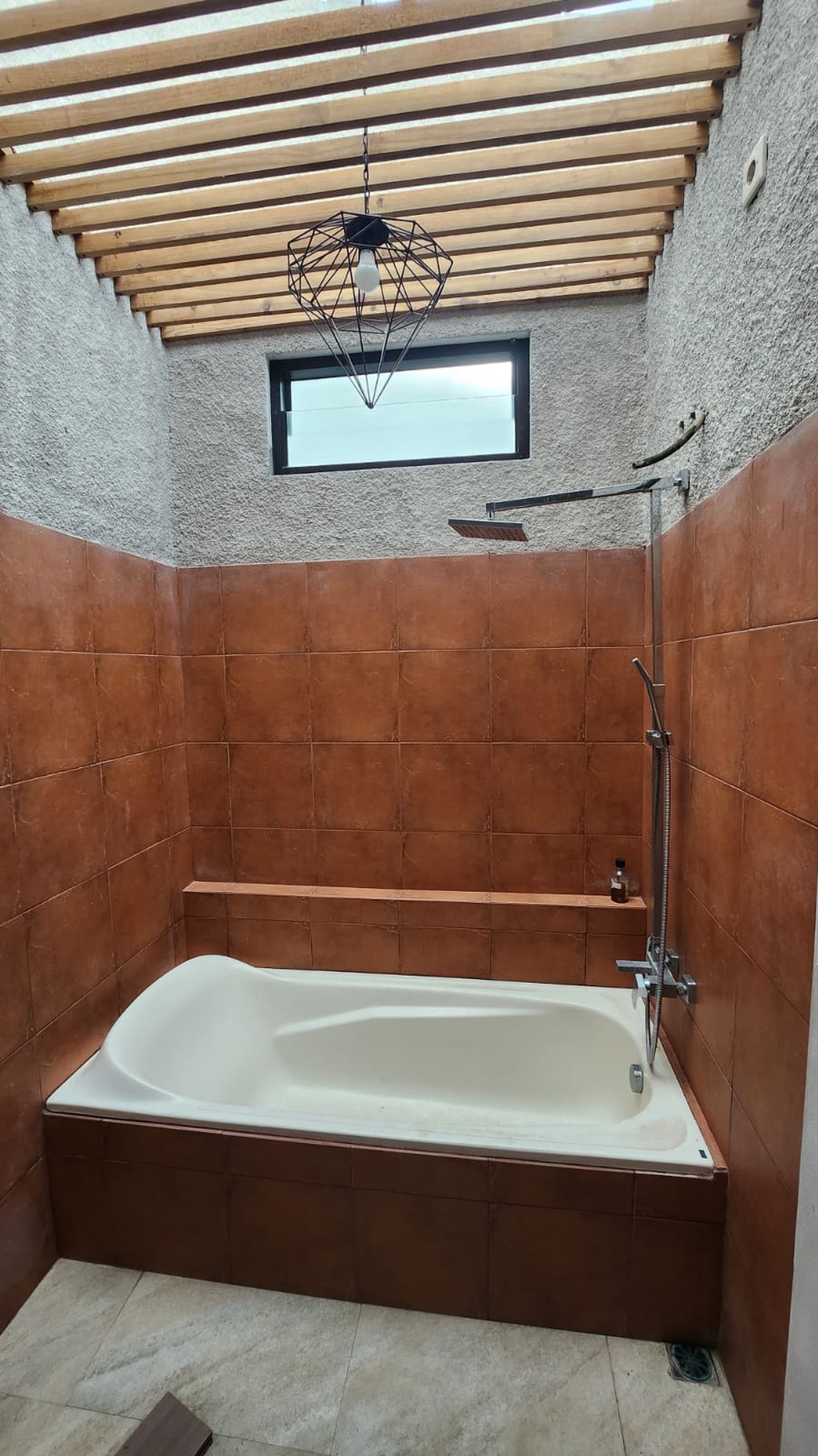 Rumah Mewah Dalam Perumahan Green Hills Residence Ngaglik Sleman