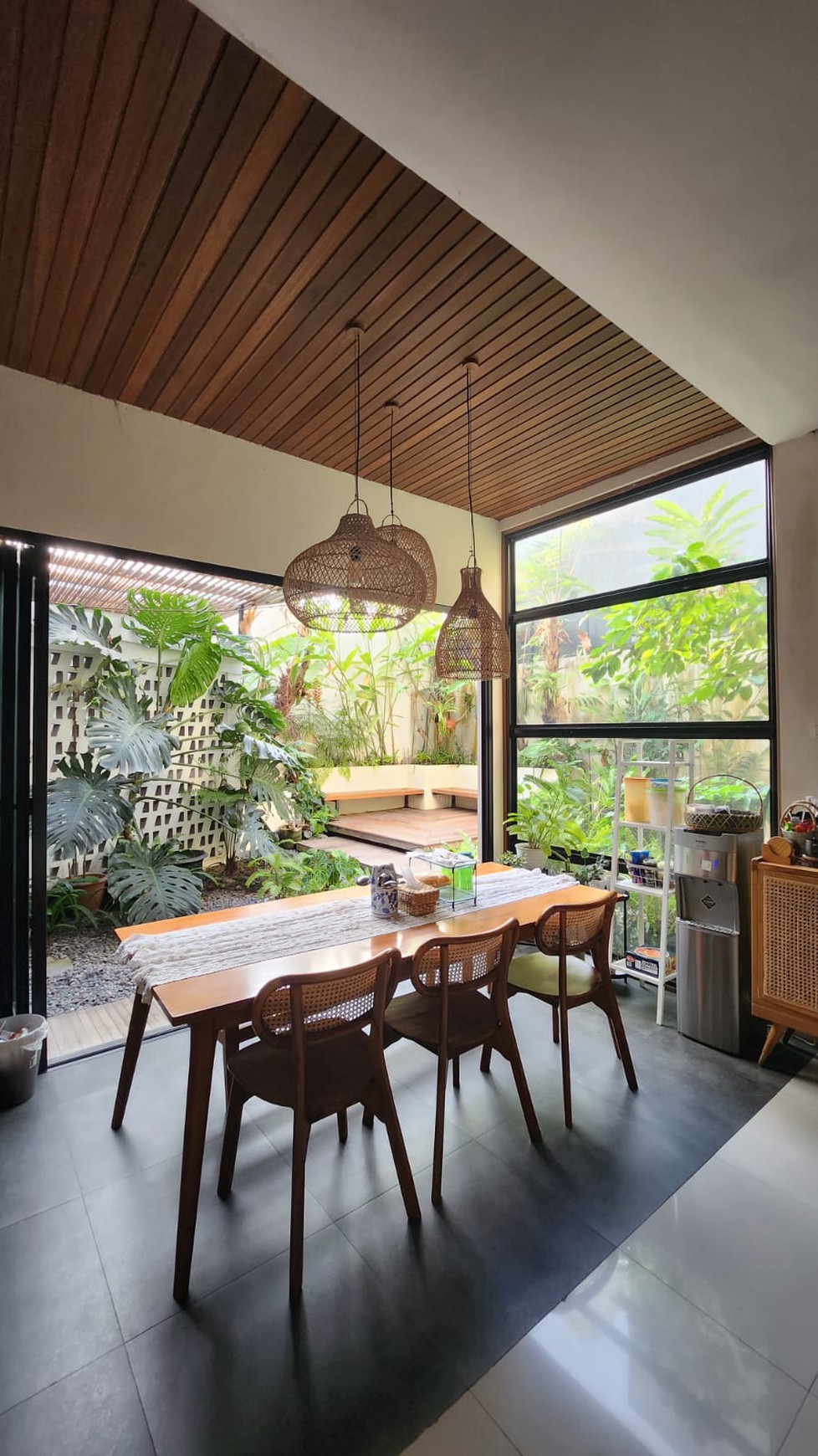 Rumah Mewah Dalam Perumahan Green Hills Residence Ngaglik Sleman
