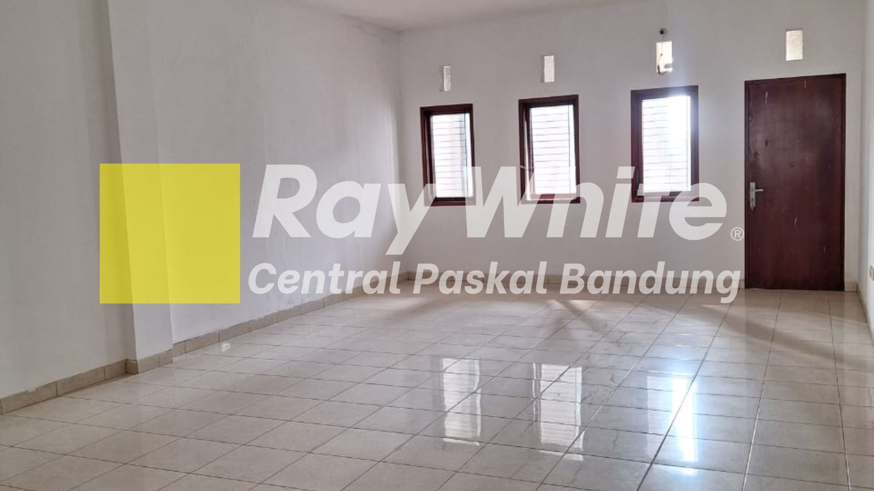 Ruko 3 Lantai dan Siap Huni di Kopo Kencana Sayap Peta Bandung