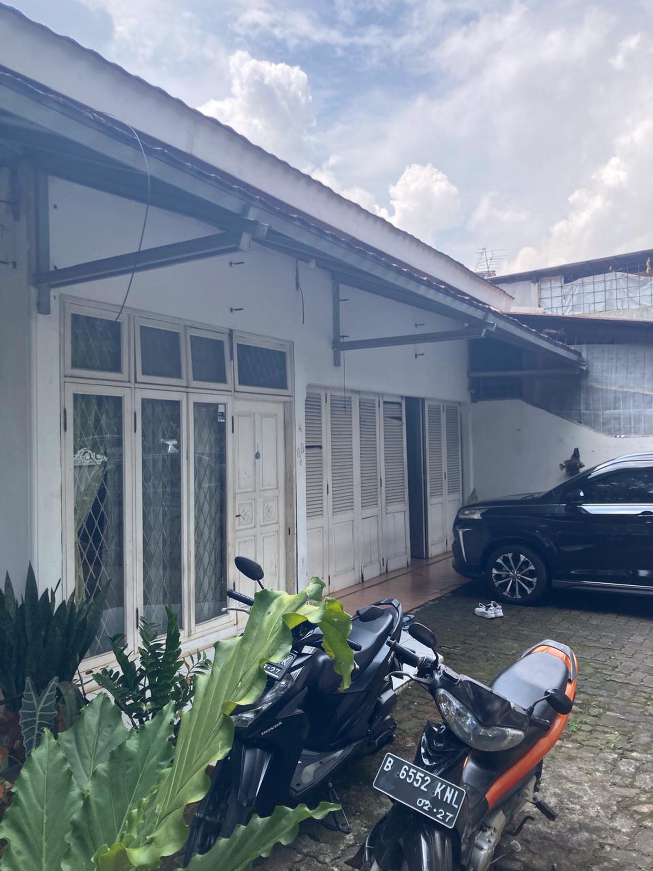 Rumah Posisi Hook Cipinang Melayu