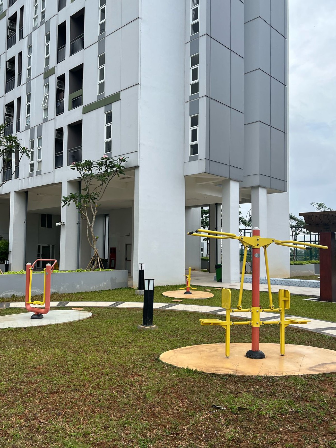 Apt Akasa BSD Full furnished 