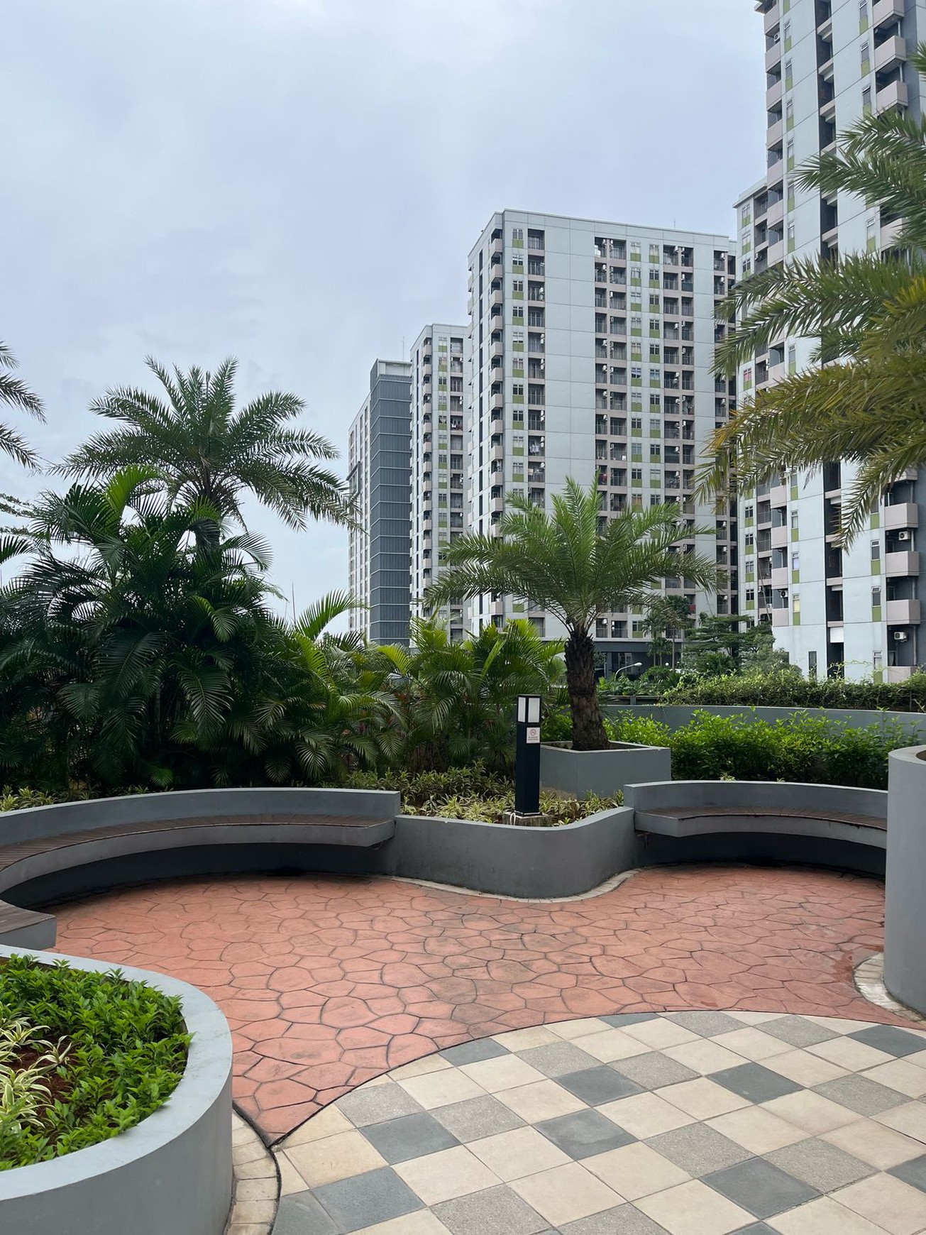 Apt Akasa BSD Full furnished 