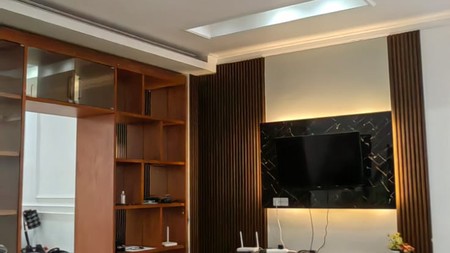 Dijual Rumah   Jl.Malabar Jakarta Selatan