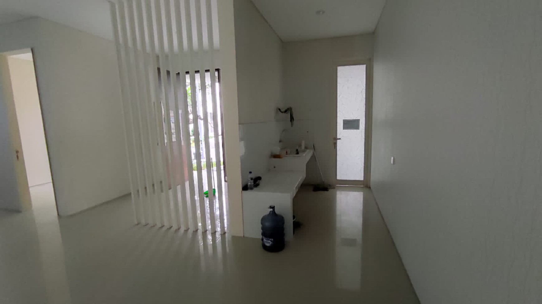 Rumah Keluarga Disewakan di Surabaya Barat - Lokasi Aman & Tenang