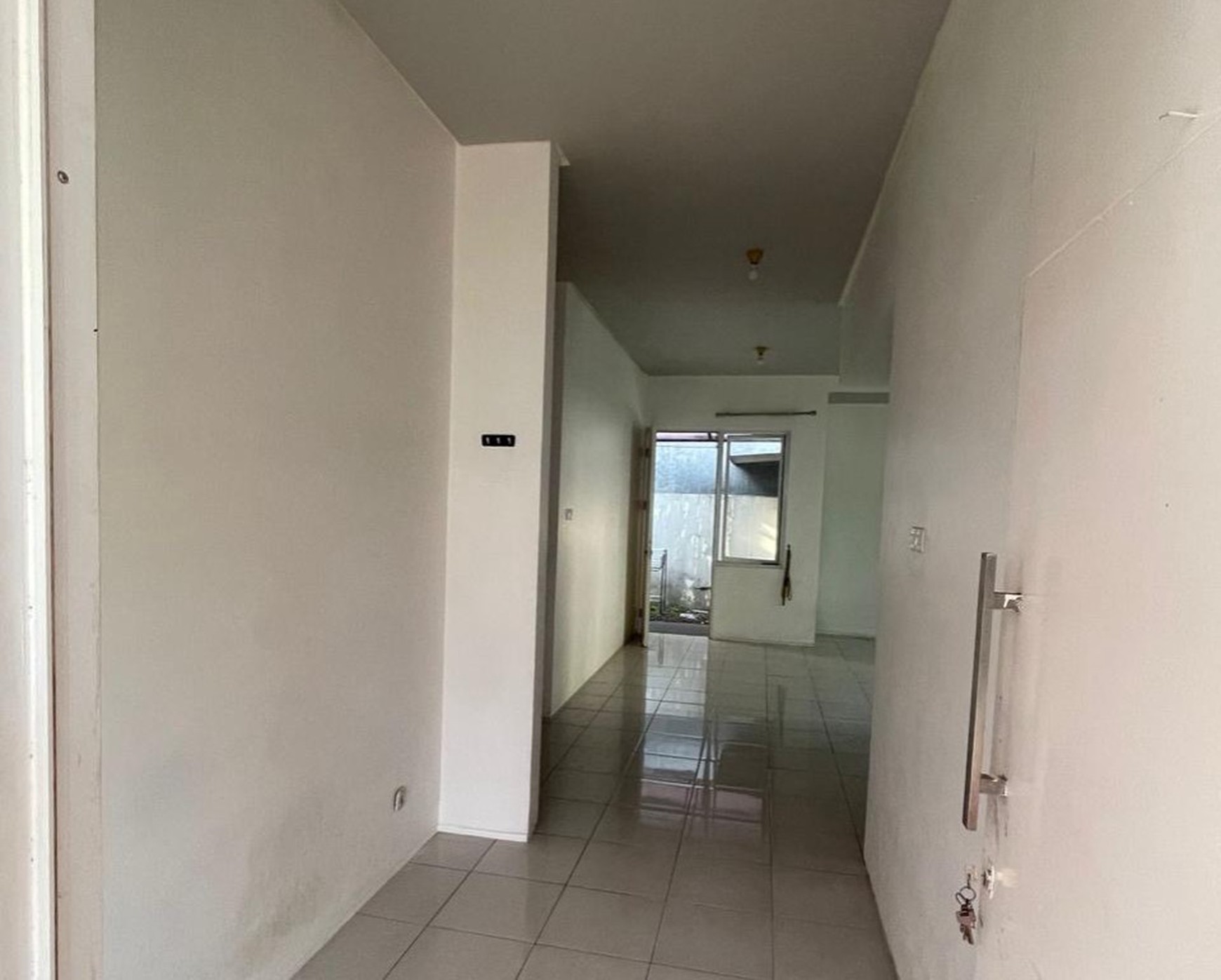 Di Jual Rumah 1 lantai di Komplek grand matoa Besar dan Bebas Banjir