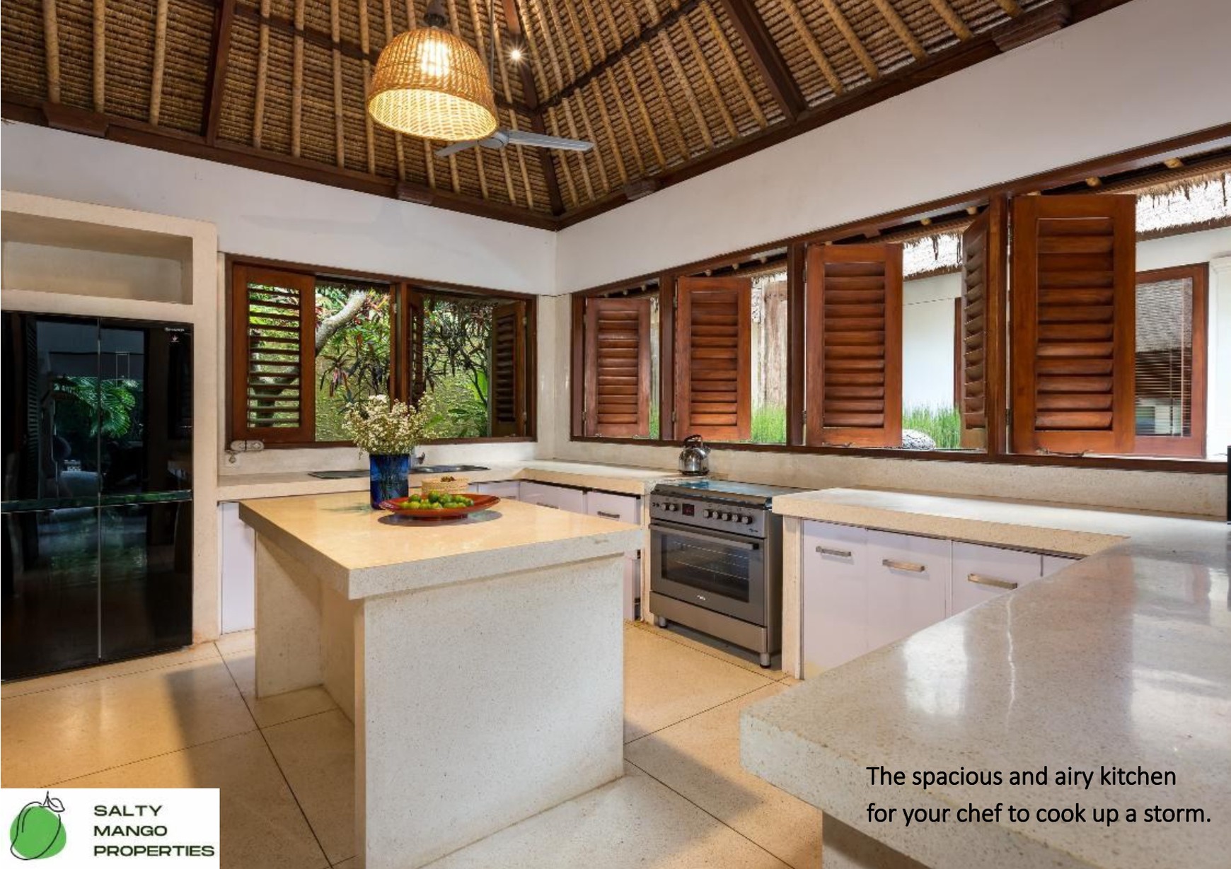 Freehold - Timeless Luxury Villa Estate Overlooking the River in Cepaka, Bali