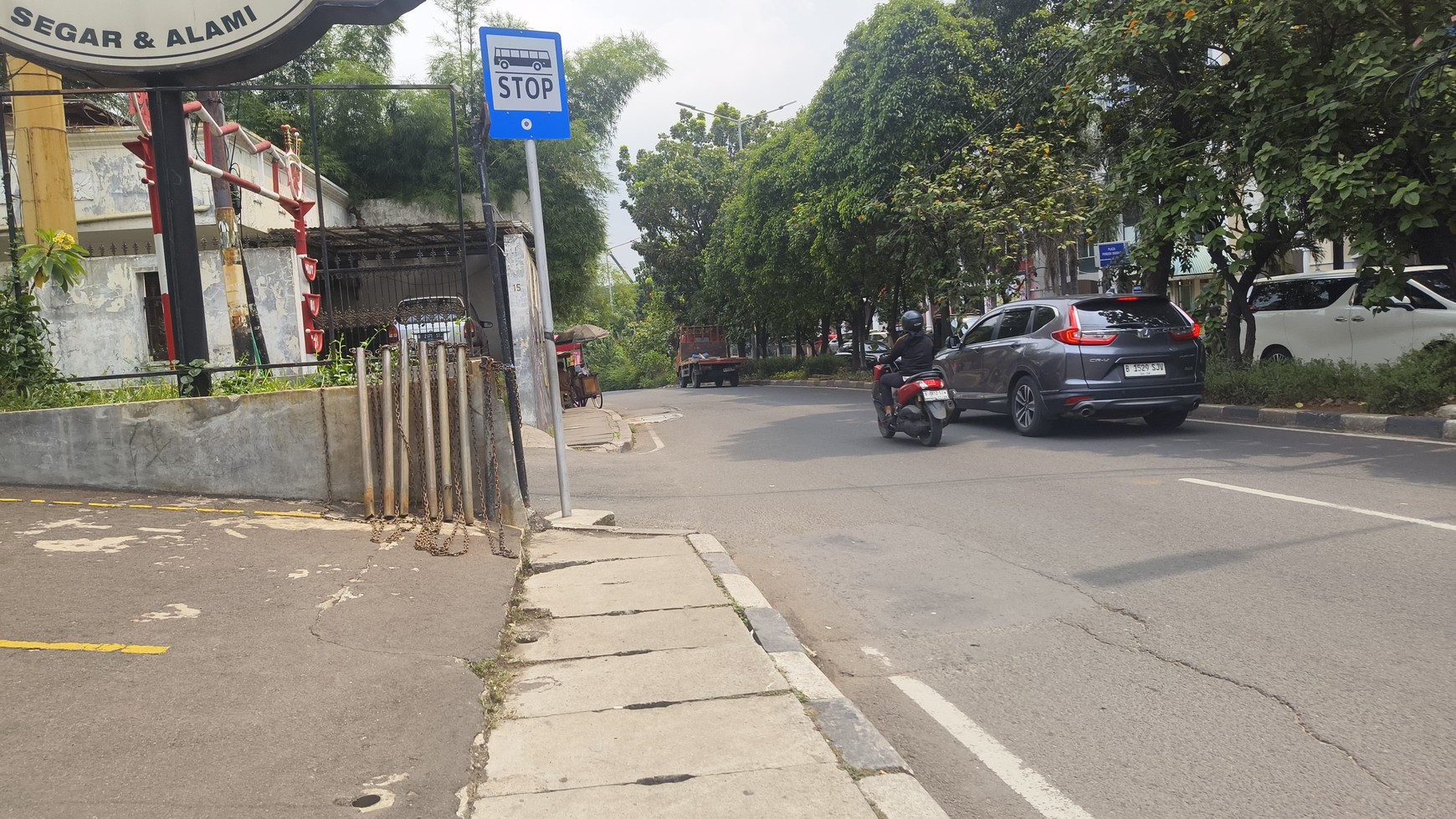 Rumah dihitung Kavling Tanah di Zona Komersil dan jarang ada