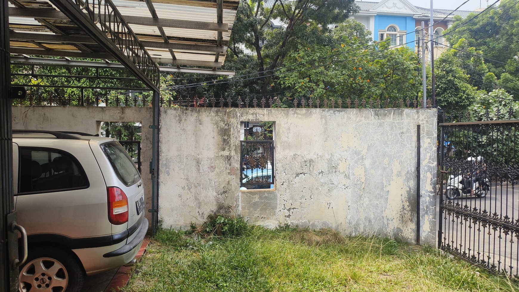 Rumah dihitung Kavling Tanah di Zona Komersil dan jarang ada