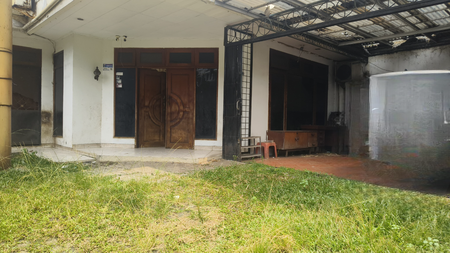 Rumah dihitung Kavling Tanah di Zona Komersil dan jarang ada