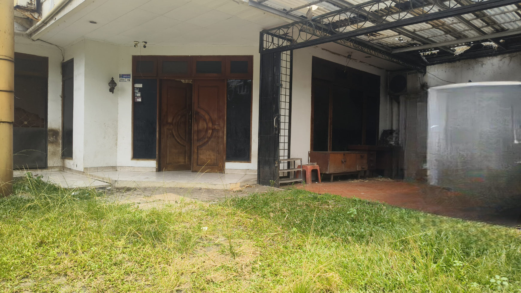 Rumah dihitung Kavling Tanah di Zona Komersil dan jarang ada