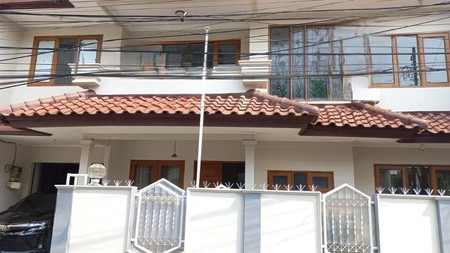 Di Jual Cepat rumah 2 lantia siap huni Di jati padang pasar minggu jaksel
