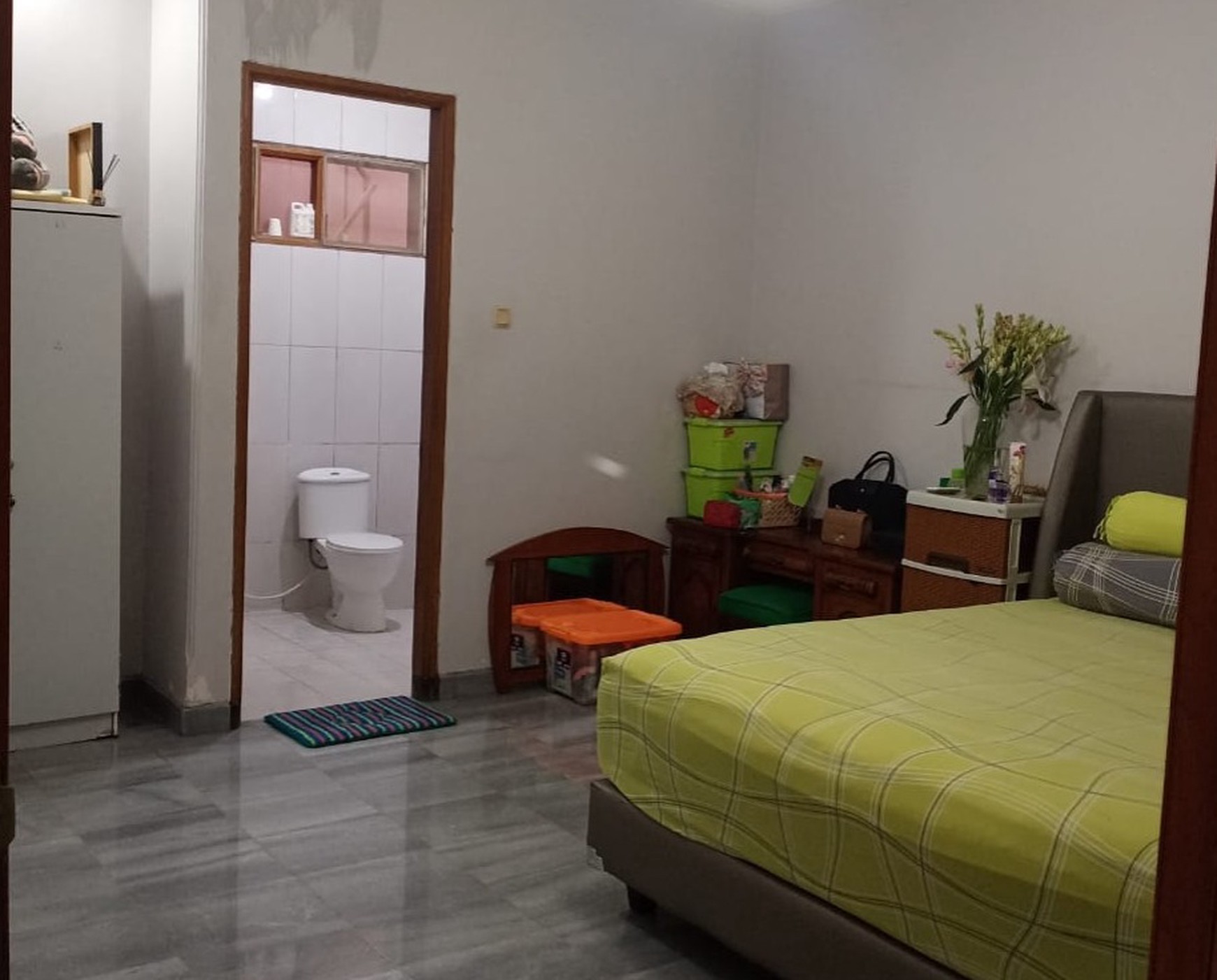Di Jual Cepat rumah 2 lantia siap huni Di jati padang pasar minggu jaksel
