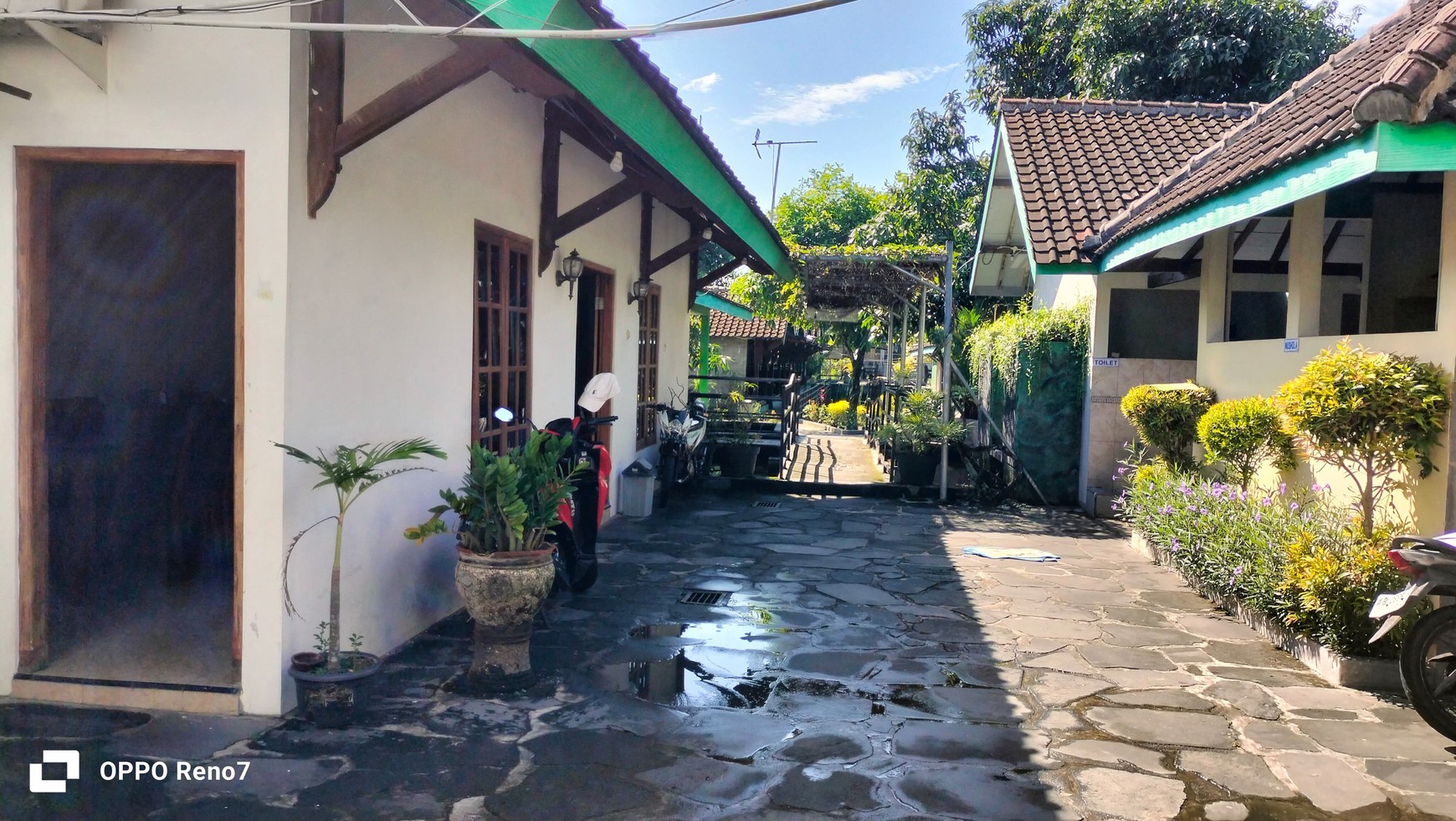 Resto 1934 Meter Persegi Lokasi Dekat Candi Prambanan Klaten Jawa Tengah