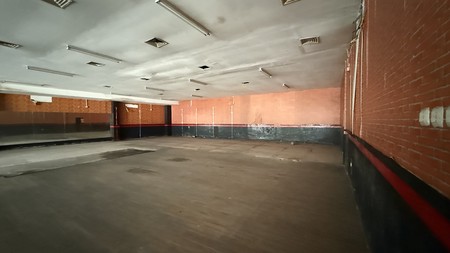 RUANG USAHA COCOK UNTUK RESTO, KLINIK, ATAU USAHA LAINNYA DI KEBAYORAN BARU, JAKSEL