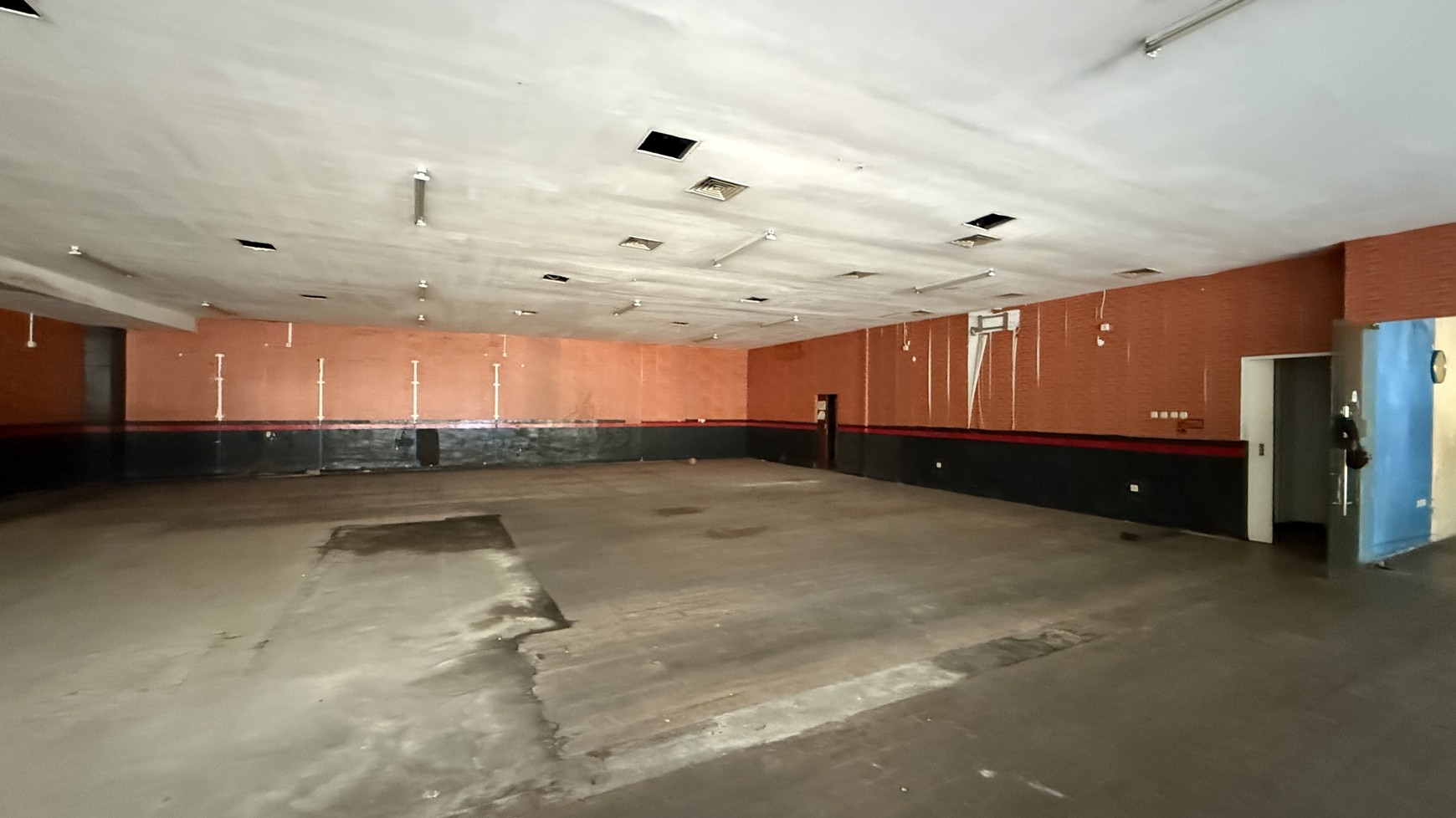 RUANG USAHA COCOK UNTUK RESTO, KLINIK, ATAU USAHA LAINNYA DI KEBAYORAN BARU, JAKSEL