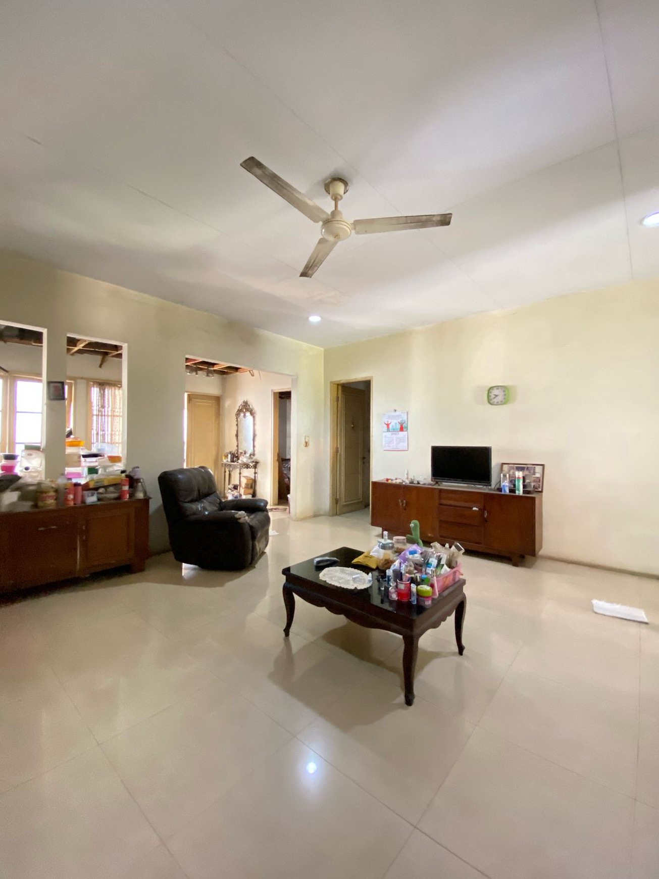 Rumah Hitung Tanah 665 m2 - di Cinere Dekat Tol & Mal