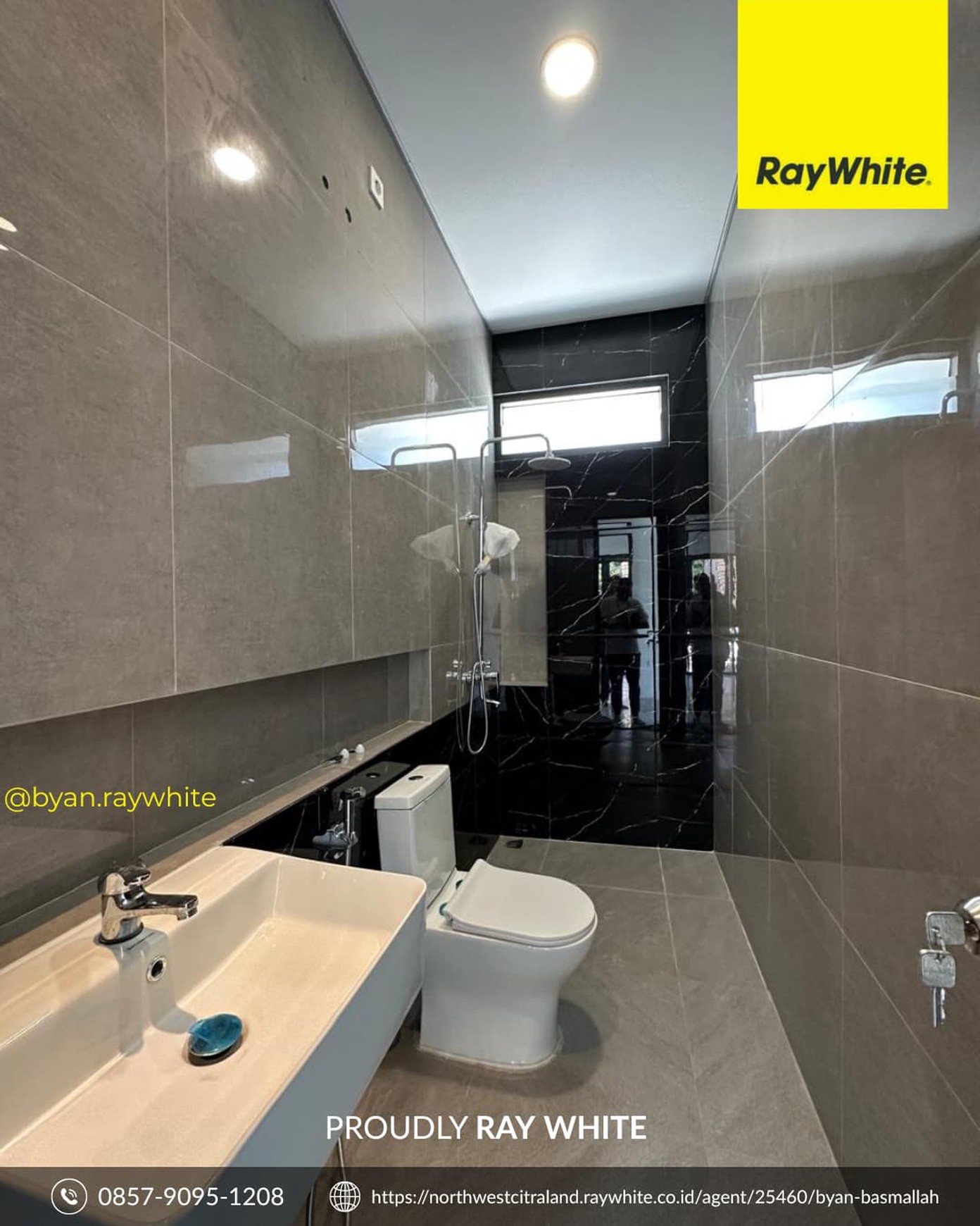 DIJUAL RUMAH MINIMALIS MODERN - CITRALAND THE GREENLAKE