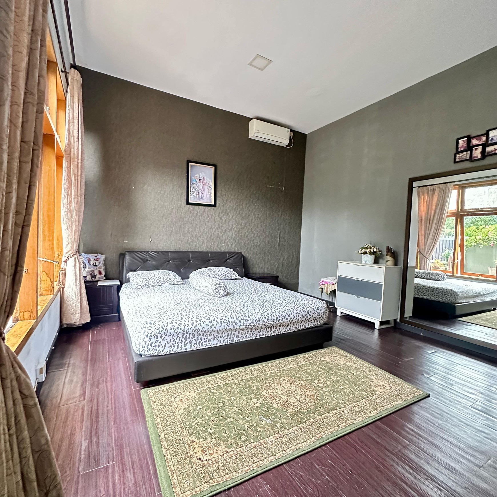 Rumah 2 Lantai Siap Huni dengan Hunian Nyaman dan Asri @Pancoran, Jakarta Selatan