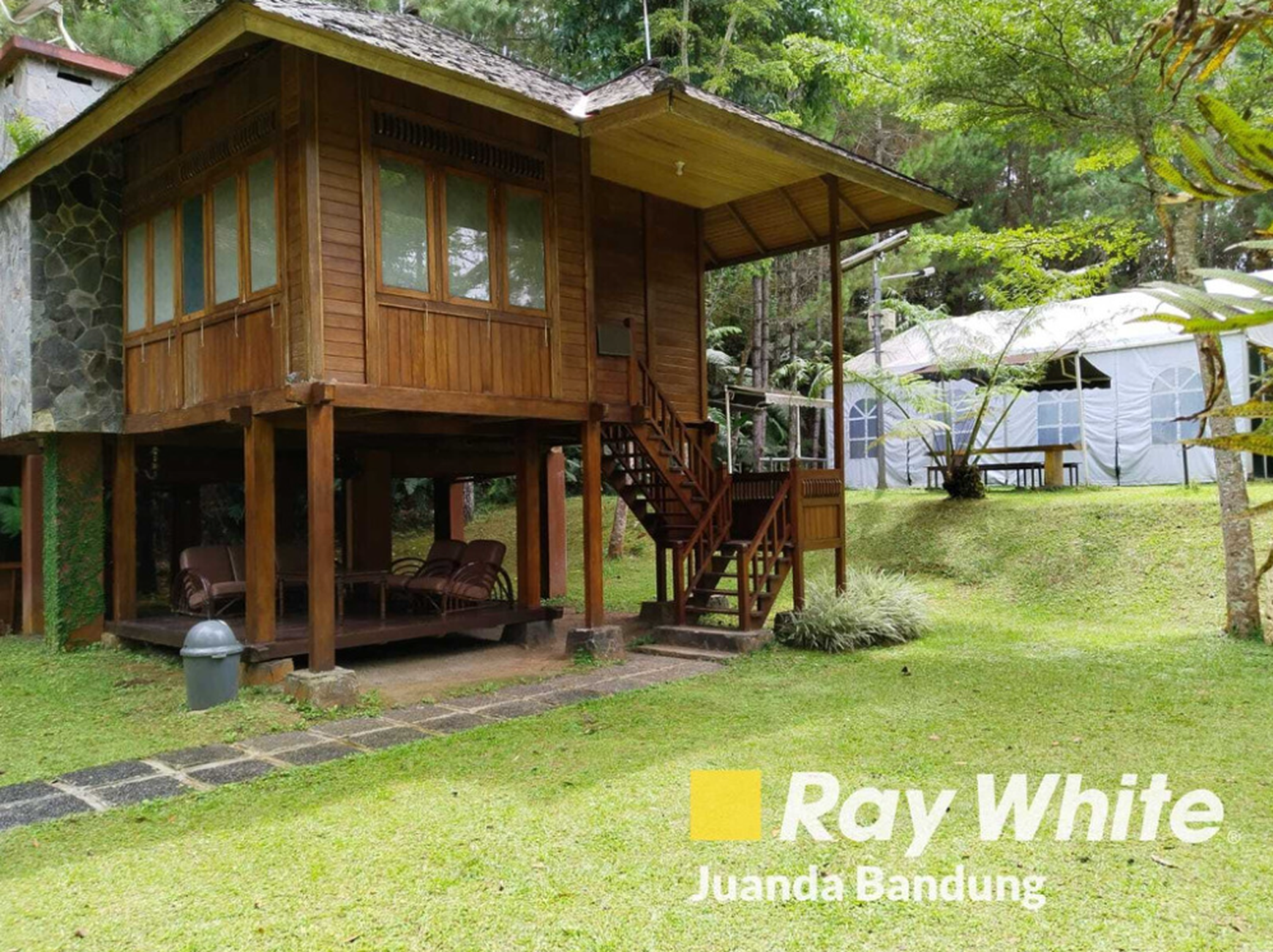 Langka! Villa resort aktif di Maribaya Lembang sangat Asri Nyaman dan menguntungkan!!