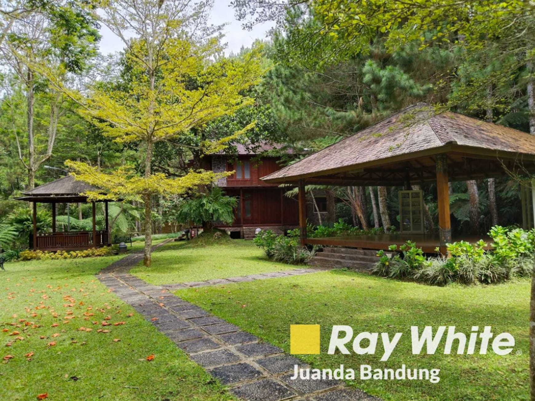 Langka! Villa resort aktif di Maribaya Lembang sangat Asri Nyaman dan menguntungkan!!