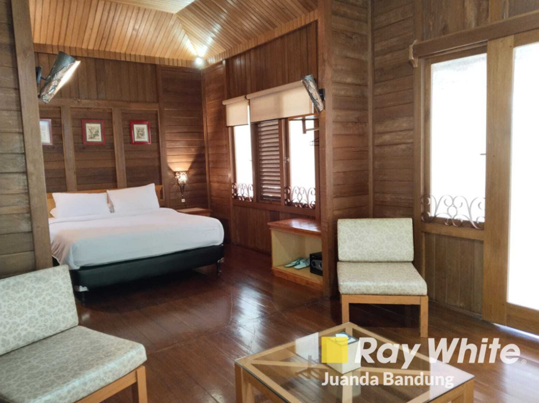 Langka! Villa resort aktif di Maribaya Lembang sangat Asri Nyaman dan menguntungkan!!
