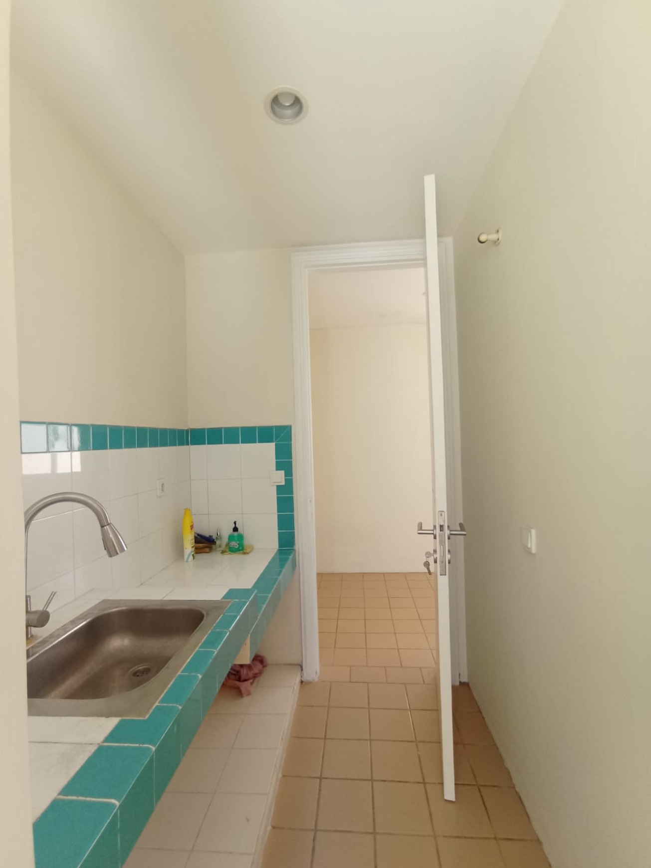 DIjual Rumah di JL. Riau Taman Imam Bonjol - Lippo Karawaci - Tangerang