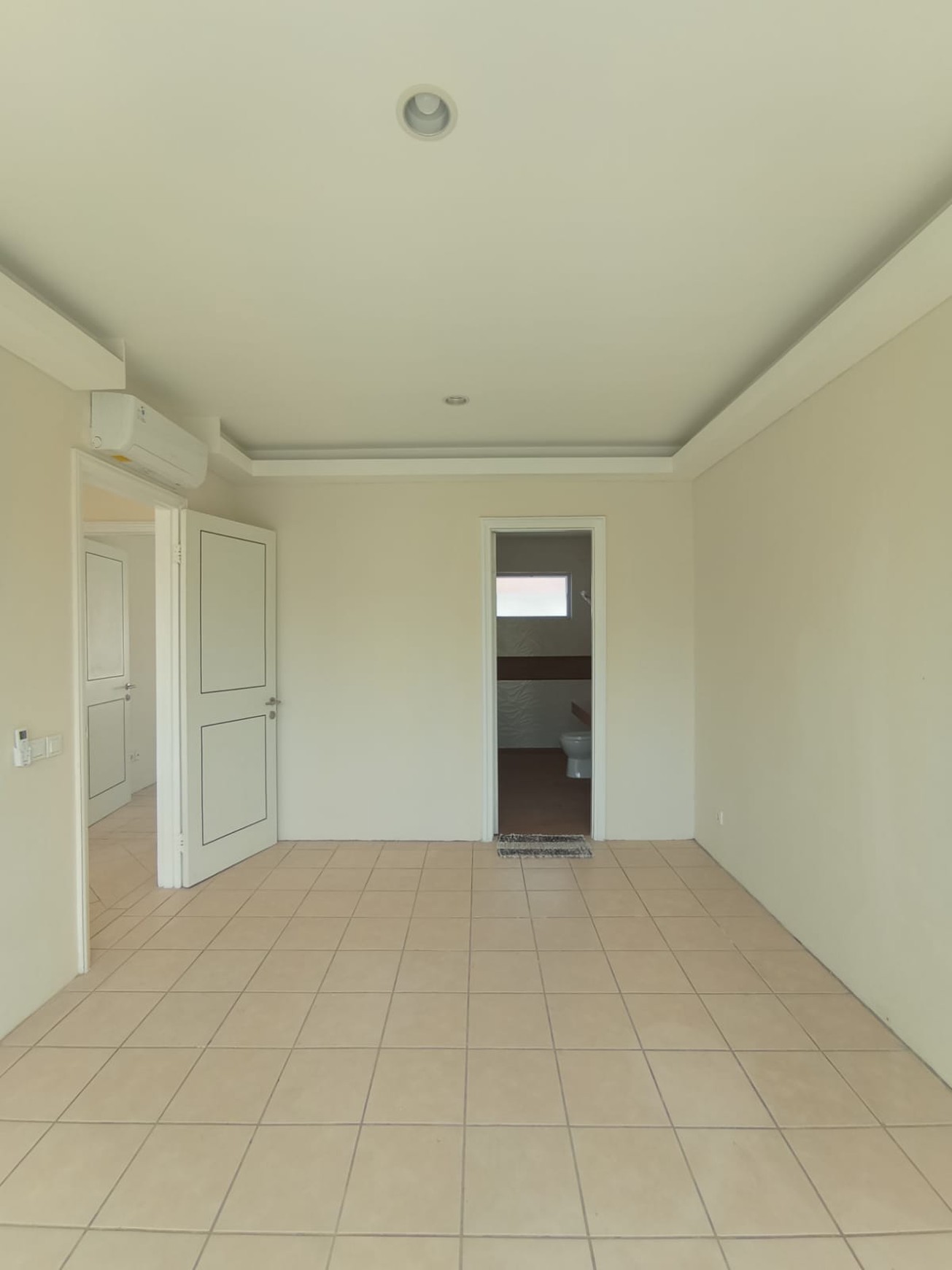 DIjual Rumah di JL. Riau Taman Imam Bonjol - Lippo Karawaci - Tangerang