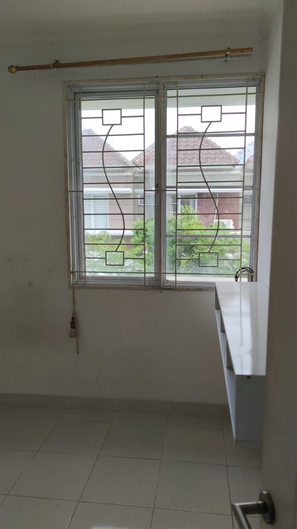 Rumah Minimalis di Amarilo Village Gading Serpong