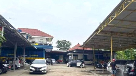 Tanah luas ada Bangunan Bengkel di Serang Banten