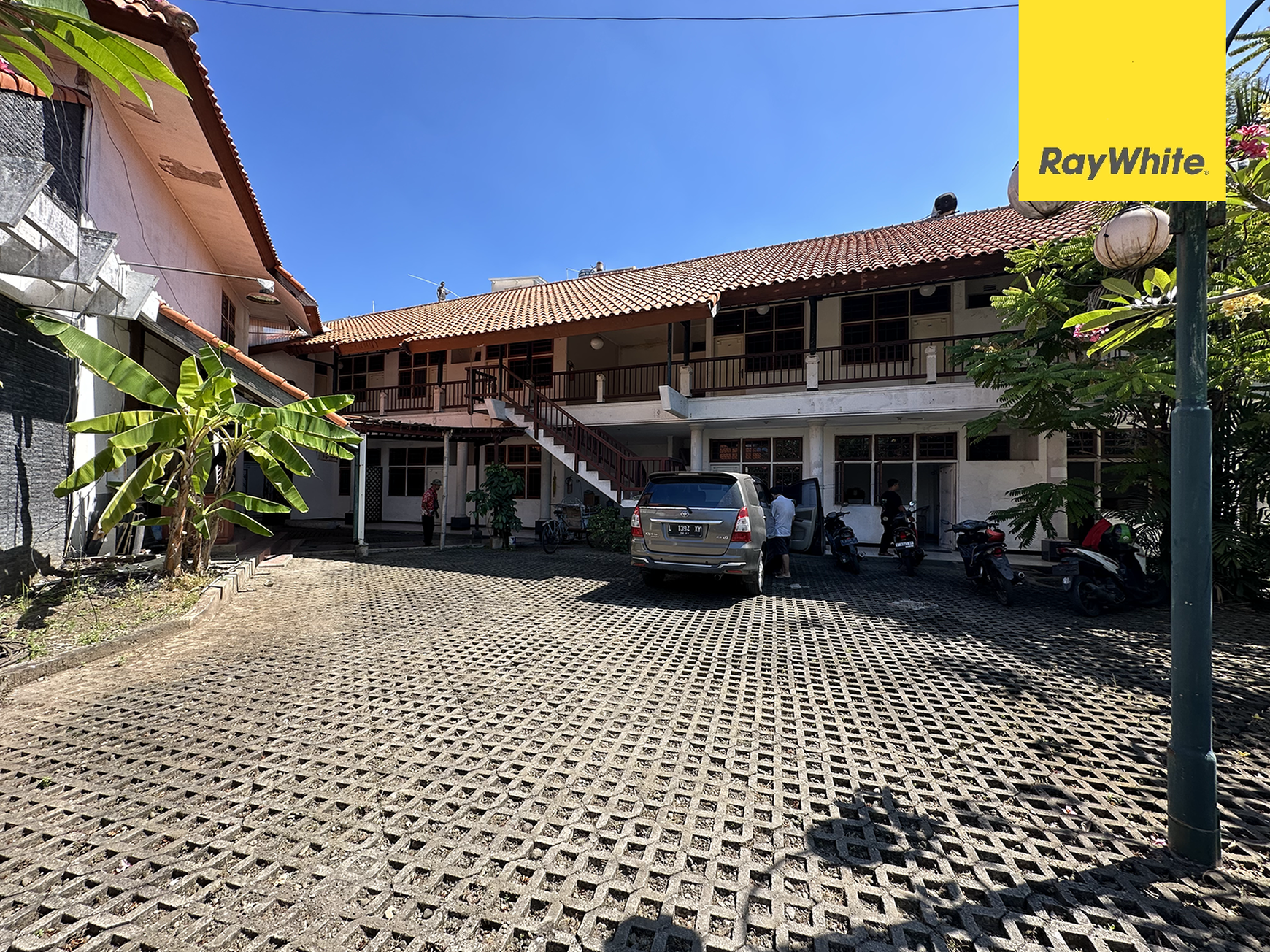 Dijual Rumah Usaha Di Jemursari Selatan Surabaya