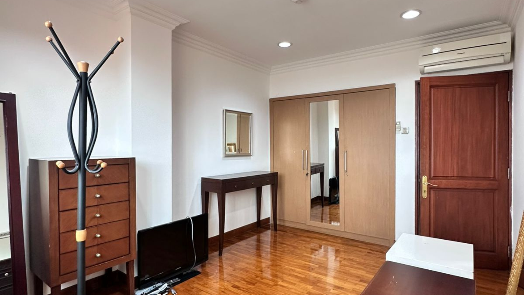 Apartemen Green View Type Penthouse Full Furnished di Pondok Indah - Pondok Pinang