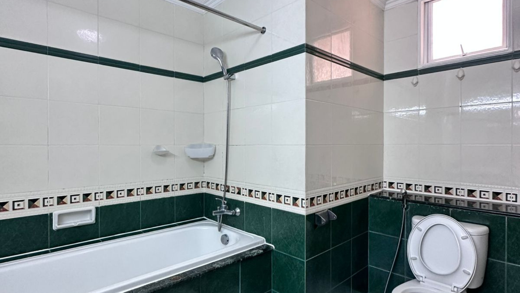 Apartemen Green View Type Penthouse Full Furnished di Pondok Indah - Pondok Pinang