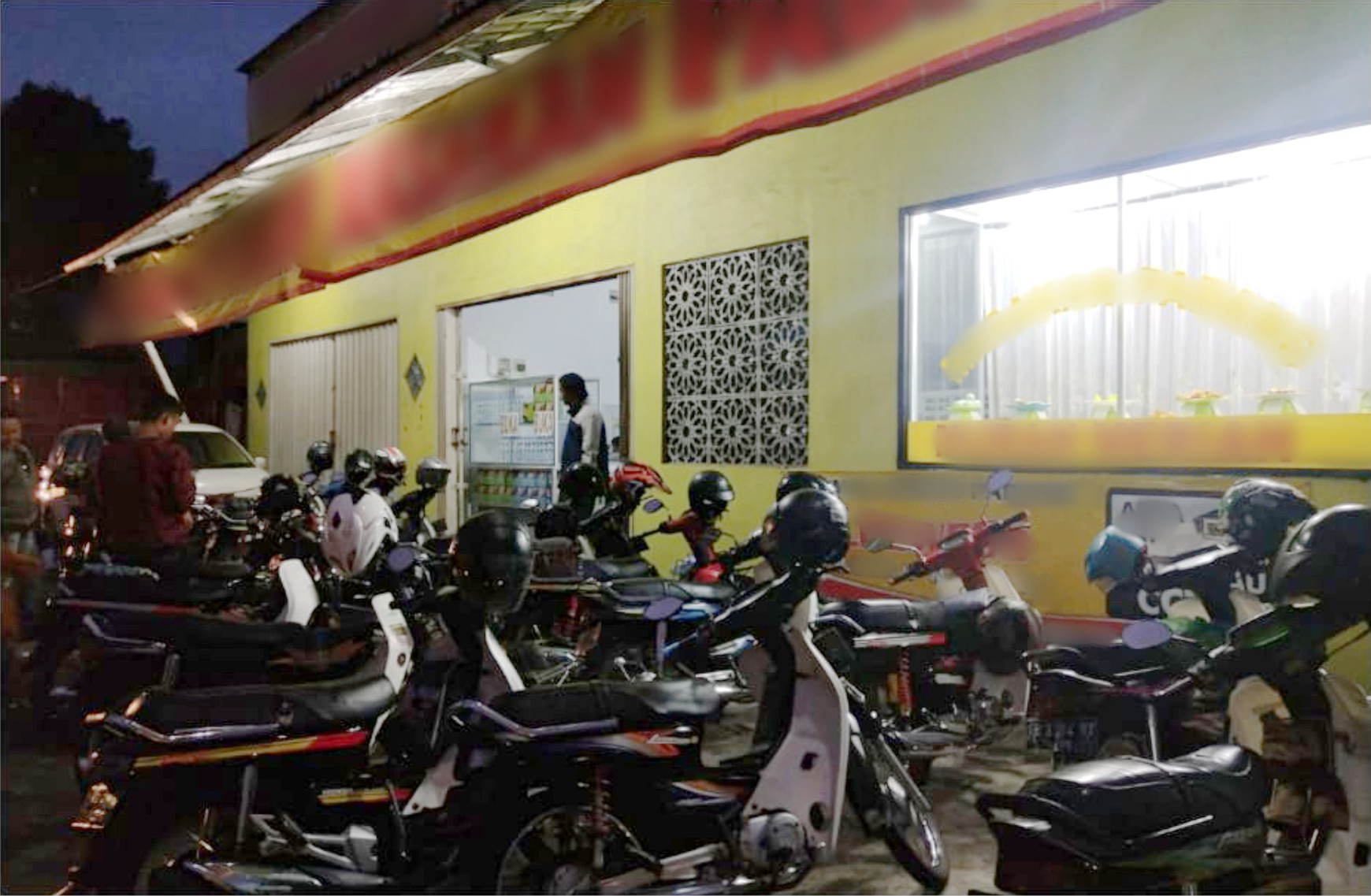 Miliki Ruang Usaha Lokasi Di Pinggir Jalan Jogja-Magelang