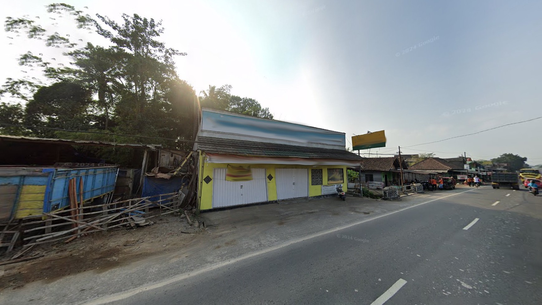 Miliki Ruang Usaha Lokasi Di Pinggir Jalan Jogja-Magelang